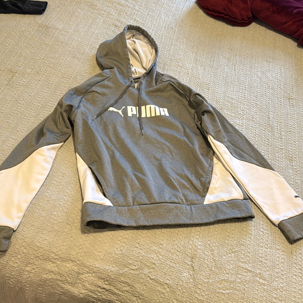 Puma sweatshirt